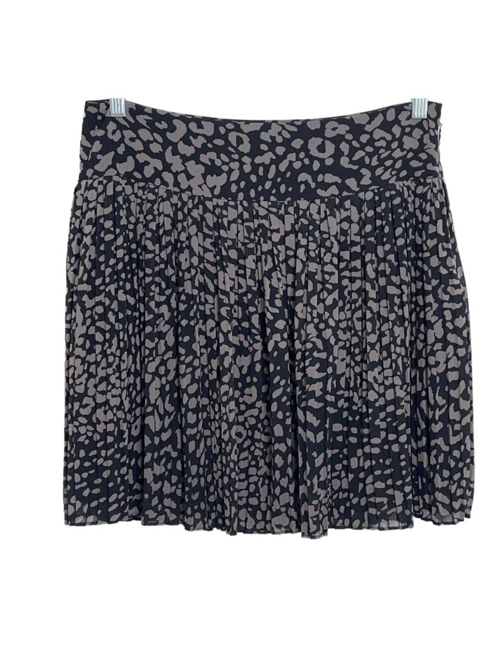 LOFT Women's 6 Black Gray Animal Print Pleated Mini Skirt Career